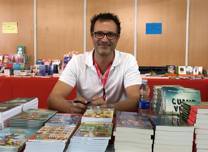 Jean-Christophe Tixier idazle ezagunarekin 'Sartzea Beltzean' izanen dute Senperen buruilaren 22an