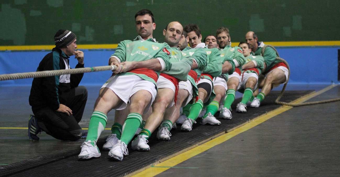 Euskal Herrialdeen Arteko Herri Kirol txapelketa larunbatean Saran