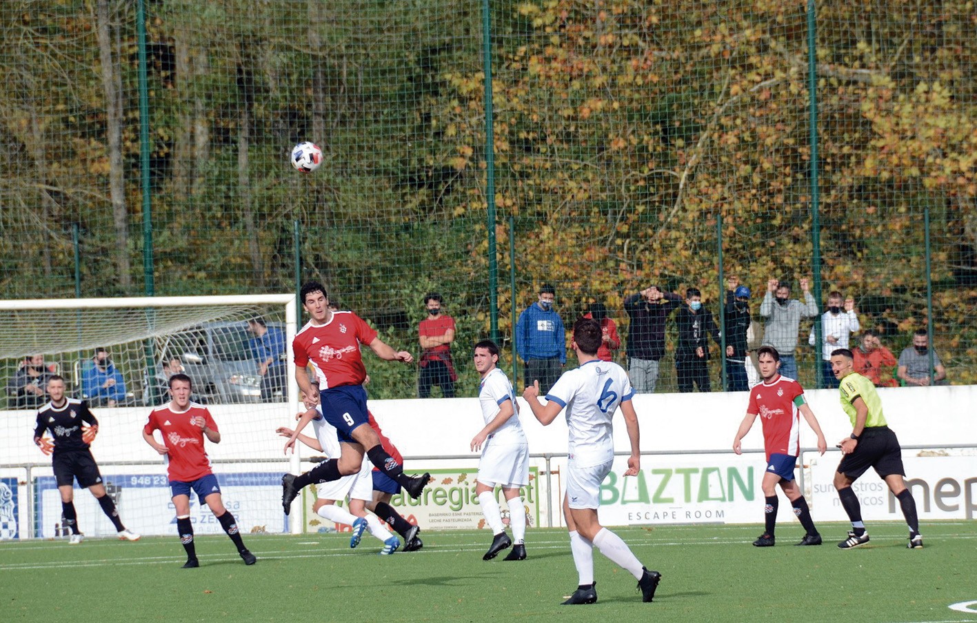 Baztan futbol talde nagusiak Zizurren jokatuko du partida larunbatean
