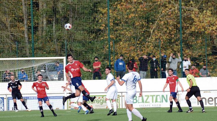 Amets egiten segitzeko garaipena lortu du Baztan futbol taldeak