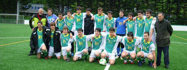 Mailaz igotzea lortu dute Beti Gazte futbol taldeko jubenilek