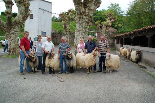 Giro bikainean ospatu zen Doneztebeko Udaberriko Feria