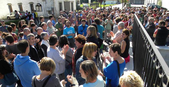Berako manifestazioa ateratzea galerazi du Guardia Zibilak