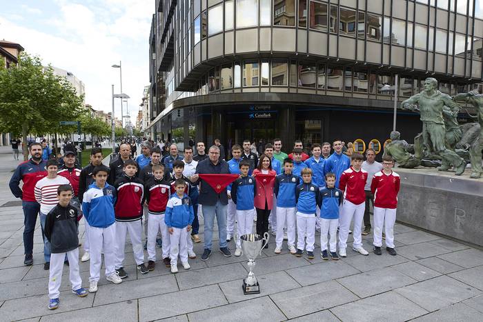 Herriarteko pilota txapelketako finalak San Fermin egunean jokatuko dituzte Labriten