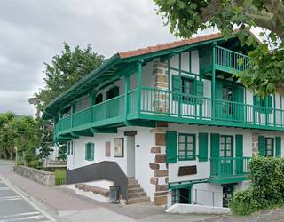 Berako Gure Txokoak elkarteak ez ohiko batzarra deitu du ortziralerako