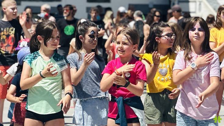 Giro bikaina izan dute Leitzan egindako Eskolarteko Topaketetan