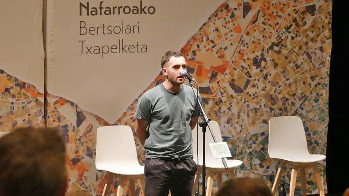 Joanes Illarregik irabazi du Nafarroako Bertsolari Txapelketako lehen faseko azken saioa