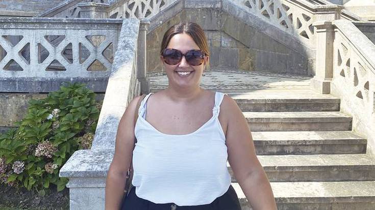 Aitziber Iratzoki, Psikoloka sare sozialetan