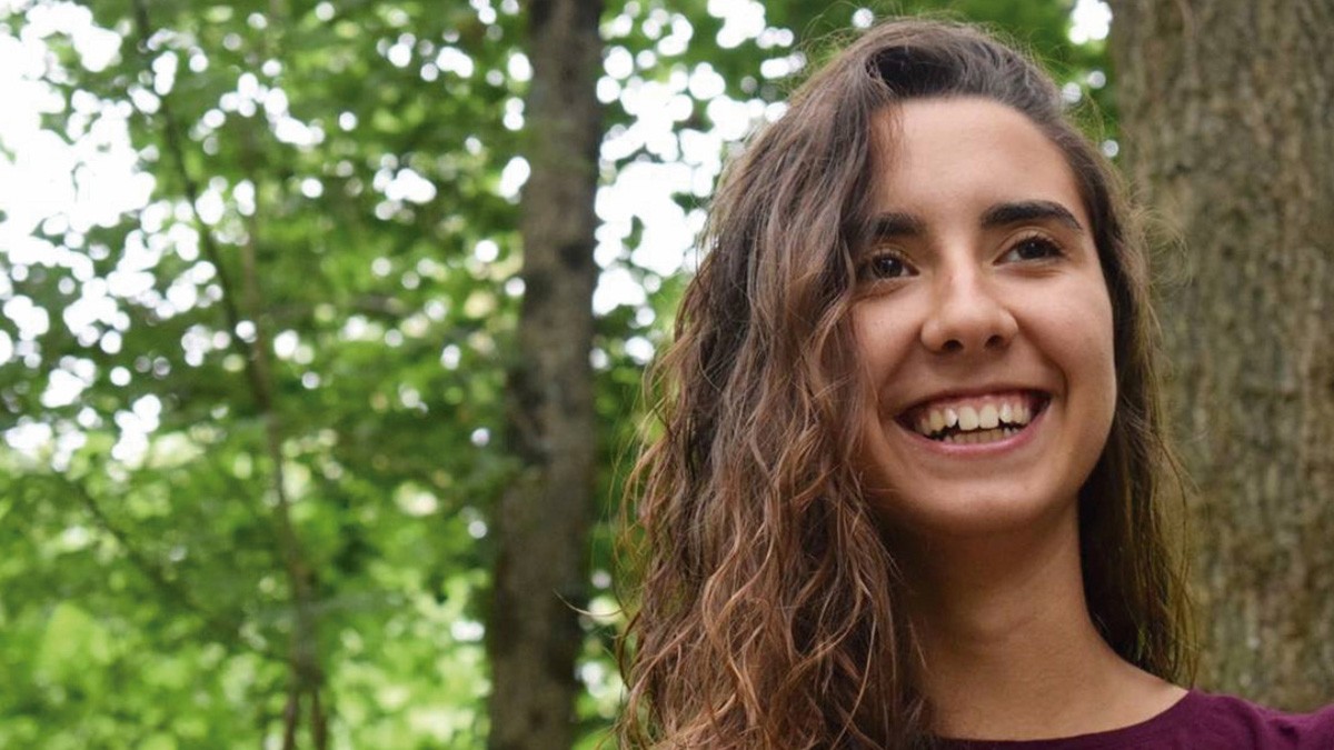 «Bertsolaritza bizitzeko hainbat modu daude eta bakoitzak gustura dagoen tokia aurkitu behar du»