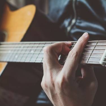Gitarra klasikoko errezitaldia izanen dute ortziralean Donamarian