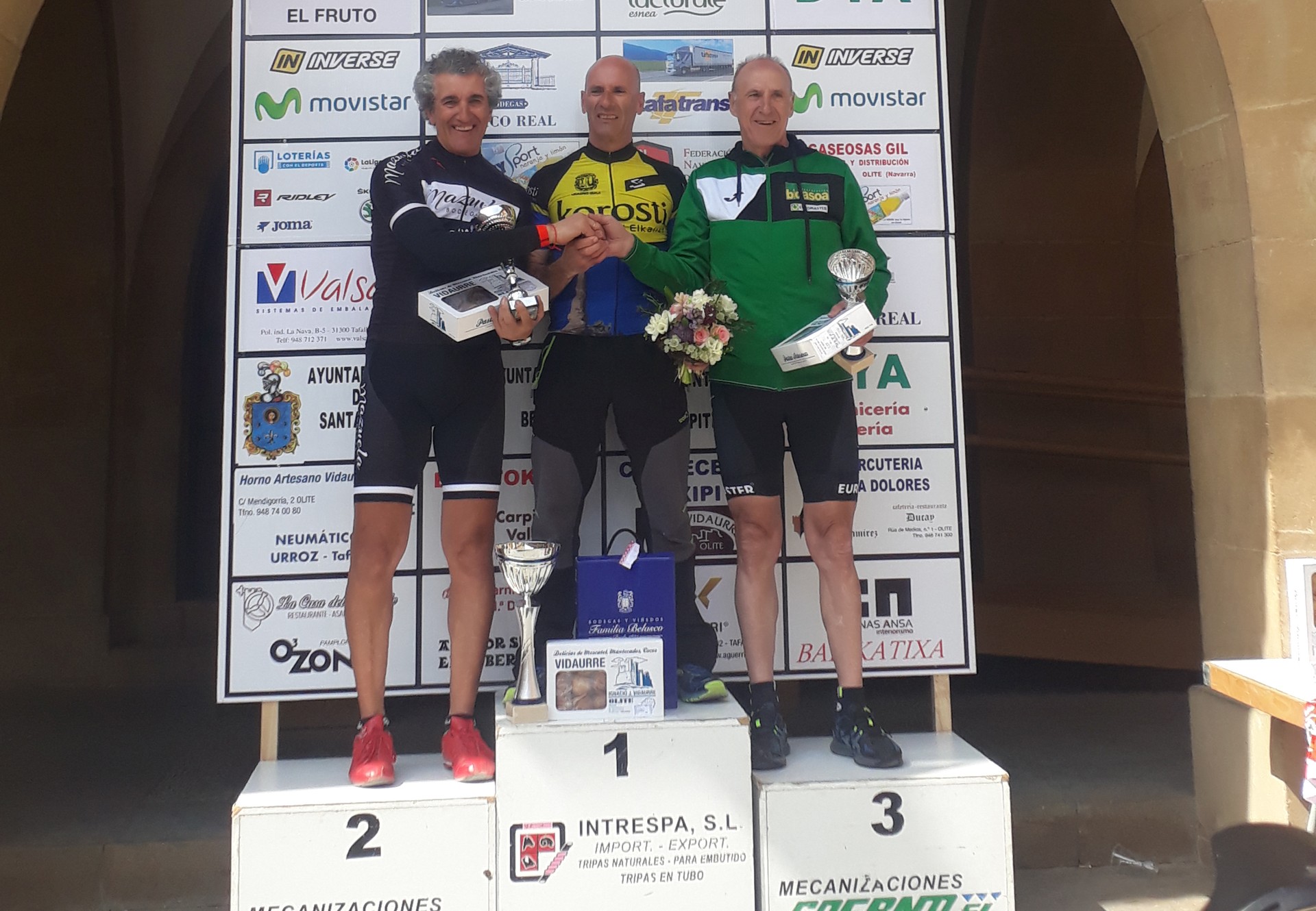 Luciano Mitxelena lesakarra bigarren izan da Euskadiko master60 txirrindularitza txapelketan