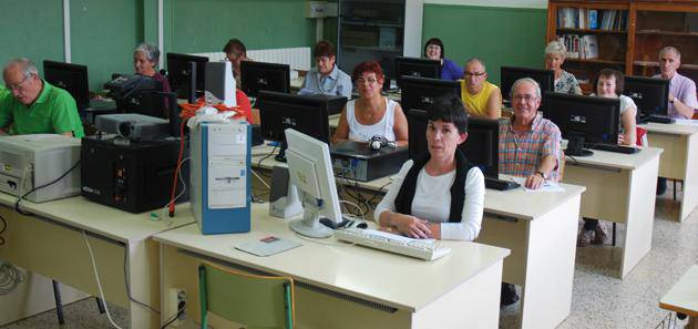 Informatika ikastaroa Elizondon 
