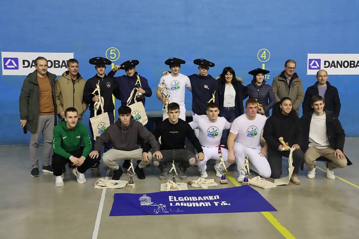 Goiuri Zabaleta txapeldun Elgoibarren, Beñat Apezetxea txapeldunorde