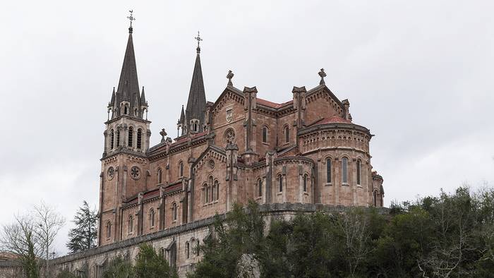 Arkupeak elkartearen Asturiasko bidaian izen ematea astelehenean eta asteartean egin beharko da