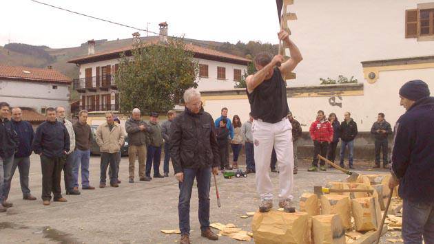 8 kanaerdiko moztuz akitu du bere ibilbidea Jose Luis Telletxeak