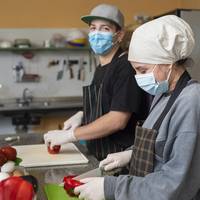 Janari erabiltzaile txartela ateratzeko ikastaroa eginen dute ortzegunean Donezteben