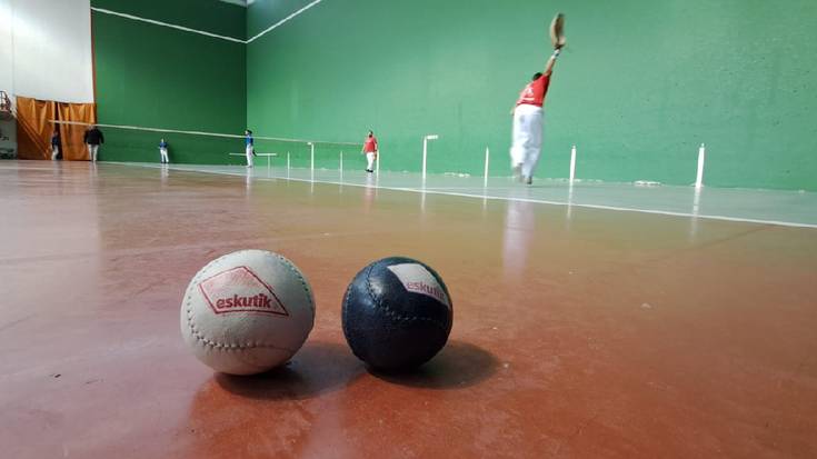 Oizek eta Erratzuk jokatuko dute Nafarroako XXVI. Paxaka txapelketako finala igandean