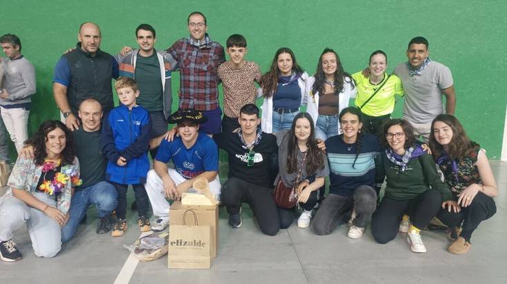 Eguraldi onaren laguntzaz igaro dute Gartzaingo bestetako lehenbiziko asteburua