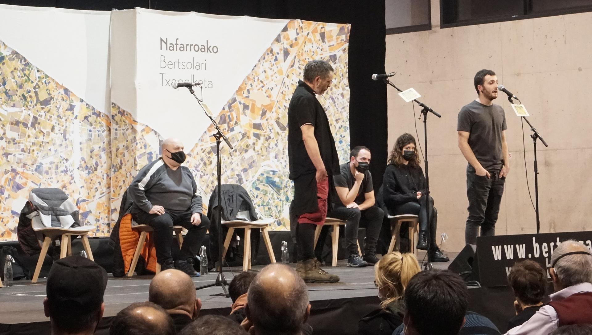 Joanes Illarregik irabazi du Nafarroako Bertsolari Txapelketako azken finalaurrekoa