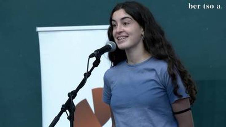 Nafarroako Eskolarteko Txapelketan Kattalin Lizarraga Mendia bigarren