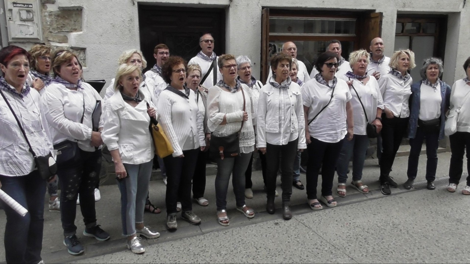 «Kantatzea gustuko baduzu, animatu Goizuetako Umore Ona abesbatzan parte hartzera»