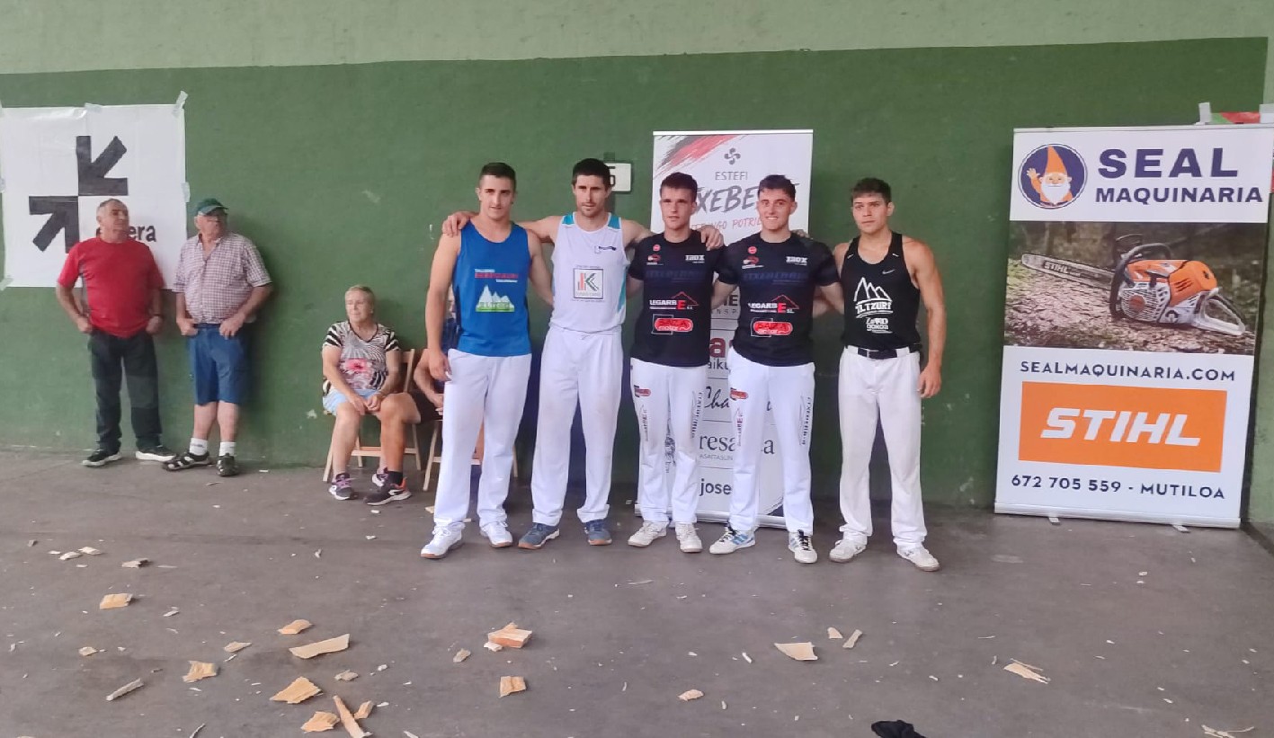 Zigako Joxean Etxeberria eta Arraiozko Julen Urrutia Nafarroako bigarren mailako aizkolarien txapelketako finalean izanen dira