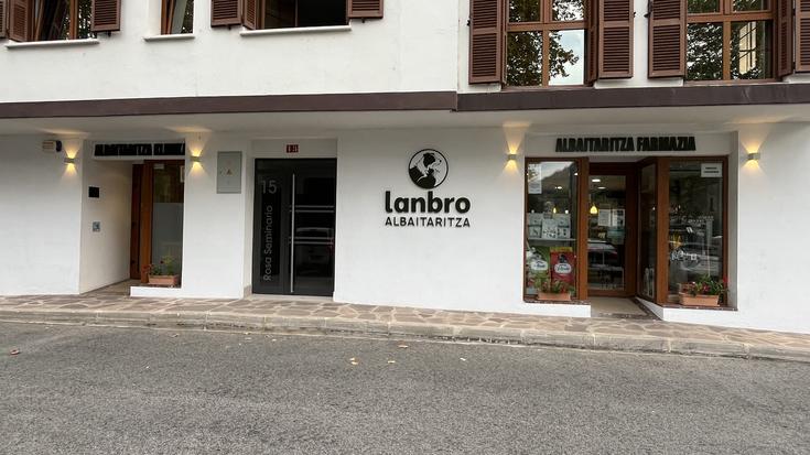 LANBRO ALBAITARITZA