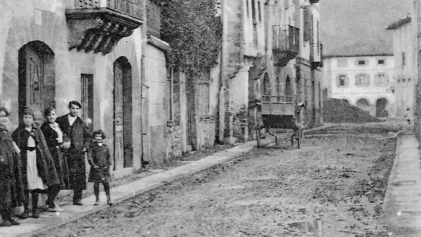 1826an Donezteben paratutako bertsoak aurkitu dituzte