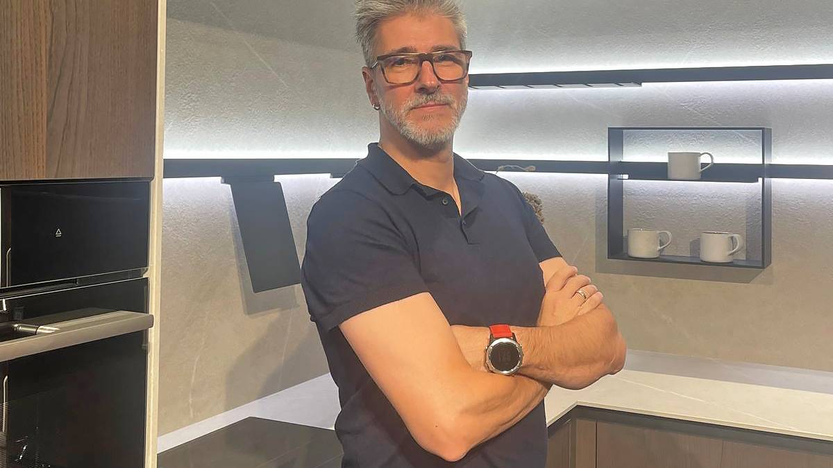 «Sukaldea neurrira egiten dugu, hasierako ideiatik instalaziora arte»