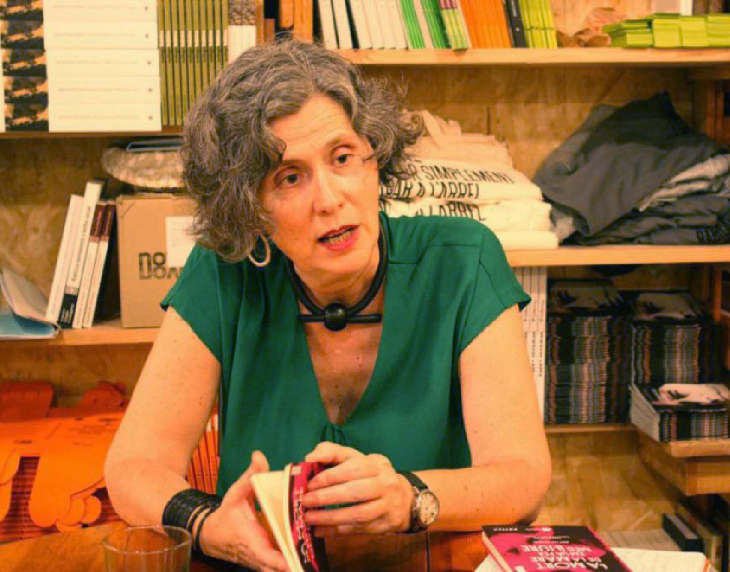Mari Luz Esteban poeta feministaren solasaldia izanen da otsailaren 16an Elizondon