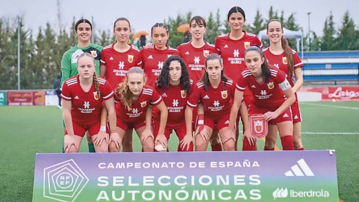 Aloña Aioroa Goñi iturendarra berriro Nafarroako futbol selekzioarekin