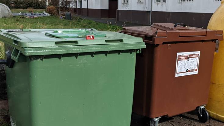 Hondakin organikoendako edukiontzi marroi gehiago paratuko dituzte Baztanen