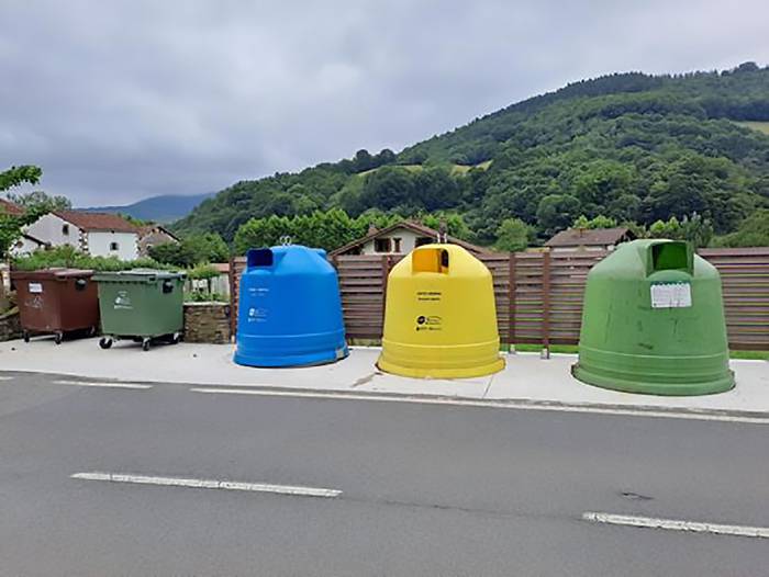 Edukiontzi berriei esker, hondakin guttiago sortu eta hobeki kudeatu dute Malerrekako Mankomunitatean