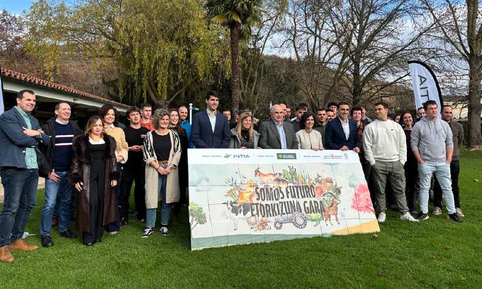 Nafarroako 36 abeltzain eta nekazari gazte prestatu dira lehen instalazio profesionalerako