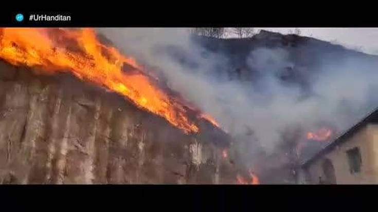 Otsaileko suteaz ariko dira astearteko 'Ur Handitan' saioan