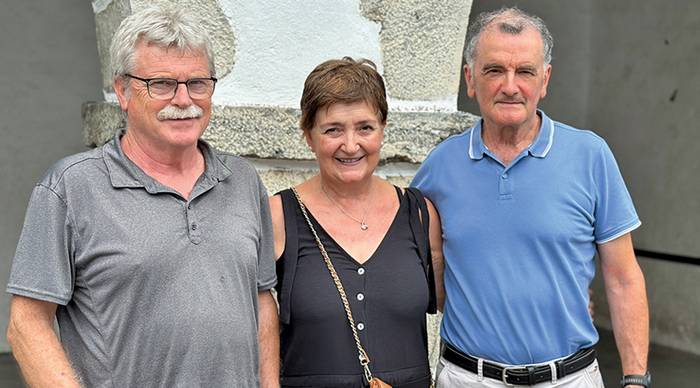 «Ia hutsetik berreskuratu genuen herriko dantza eta gaur egun bizi-bizirik dago»