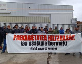 Doneztebeko kamioilari bat hil da Araban izandako lan istripuan