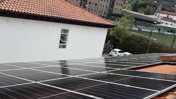 2030etik aitzinera erakunde publiko guztiek kontsumituko duten energia elektrikoa %100 berriztagarria izan beharko du