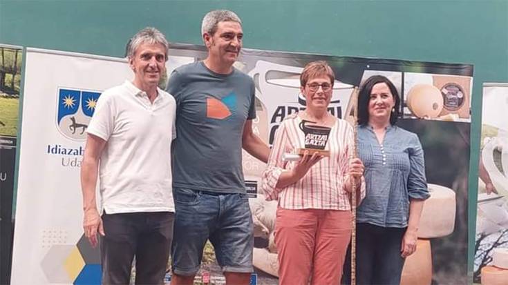 Euskal Herriko Artzain Gazta Lehiaketan hirugarren postua lortu du Kortariko gasnak