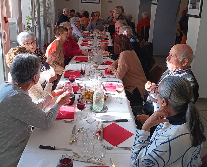 Urteko azken elkarretaratzea egin du Sarako Zangoak Arin elkarteak