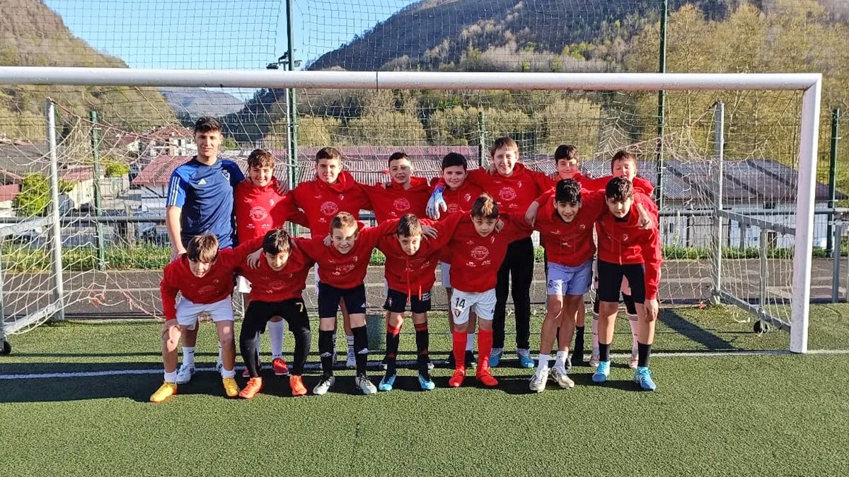 Oraindik izena ematen ahal da Osasuna fundazioak apirilean Donezteben eginen duen futbol campusean