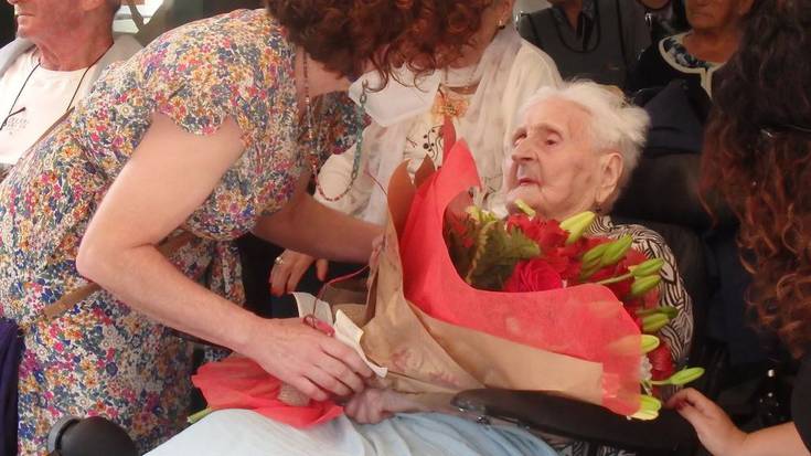 Milagros Aldabe beratarrak 100 urte bete ditu