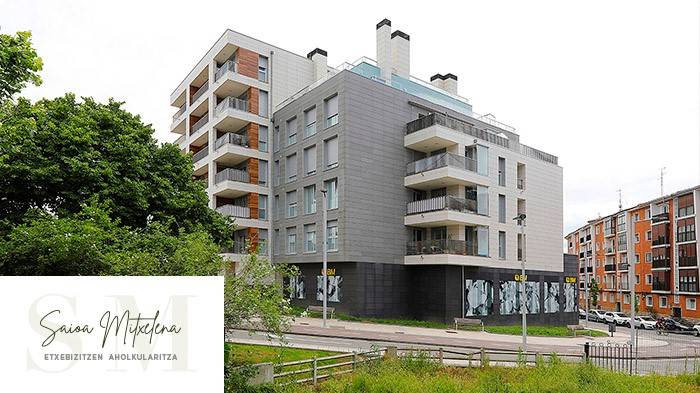 Saioa Mitxelena Inmobiliaria: Irungo erdigunean pisu zoragarria salgai