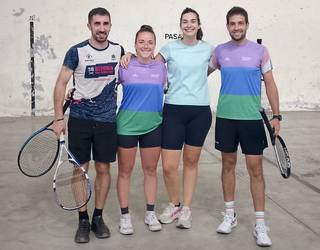 Hamabortz bikote Urrozko frontenis txapelketan