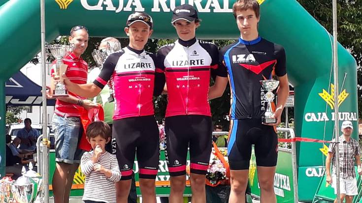 Afizionatu mailako Nafarroako erlojupeko txapelketan podiumera igo da Iñaki Irazoki txirrindulari elizondarra