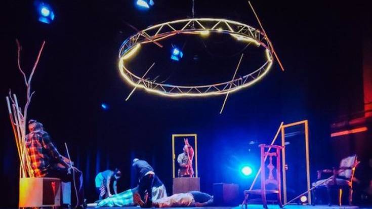 'Pinpilinpauxa horiak' ikuskizuna