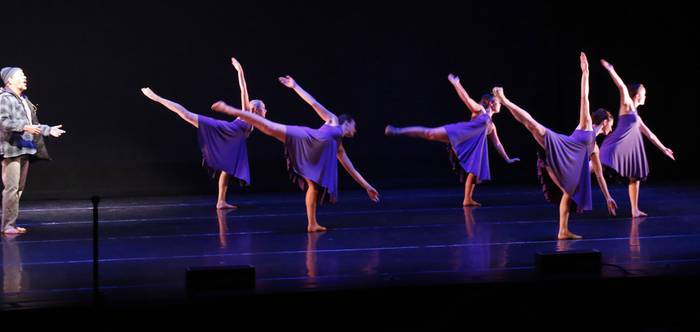 Helduentzako dantza garaikide tailerra eskainiko dute Beran