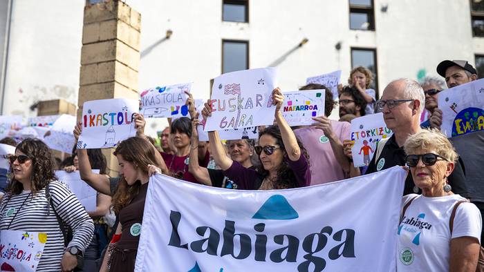 Ikasgela ixteko erabakiarekin «haserre eta suminduta» daude Berako Labiaga Ikastolan