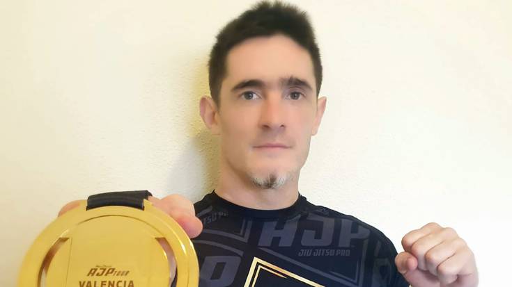 Charly Speratti igantziarrak Abu Dhabi International Jiu Jitsu Pro txapelketa irabazi du