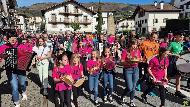 Elkartasun Eguna antolatu du 2zi Elkarteak urriaren 5ean Leitzan